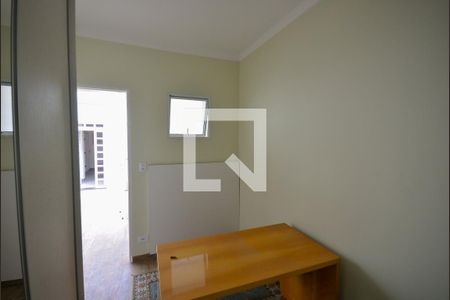 Casa para alugar com 300m², 4 quartos e 2 vagas Casa para alugar com 300m², 4 quartos e 2 vagasEscritório