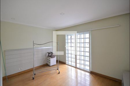 Casa para alugar com 300m², 4 quartos e 2 vagas Casa para alugar com 300m², 4 quartos e 2 vagasQuarto 3