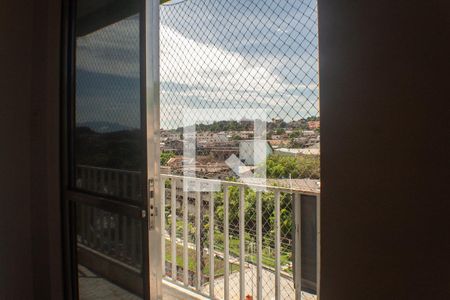varanda de apartamento para alugar com 2 quartos, 56m² em Santa Eugênia, Nova Iguaçu