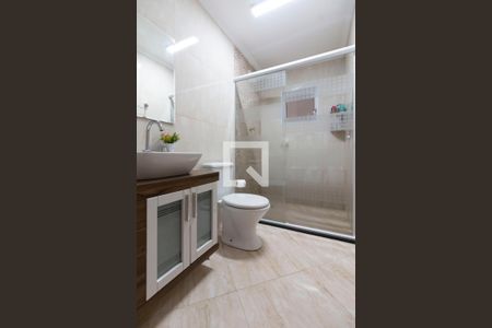 Banheiro de casa para alugar com 1 quarto, 50m² em Vila Regina ( Zona Leste), São Paulo