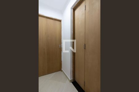 Acesso. Banheiro e Quarto de casa para alugar com 1 quarto, 50m² em Vila Regina ( Zona Leste), São Paulo