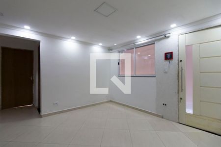 Sala de casa para alugar com 1 quarto, 50m² em Vila Regina ( Zona Leste), São Paulo