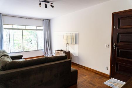 Sala de casa à venda com 4 quartos, 125m² em Parque Jabaquara, São Paulo