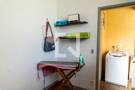 Casa à venda com 125m², 4 quartos e 3 vagasQuarto de Serviço