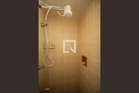 Banheiro de apartamento à venda com 2 quartos, 47m² em Vila Siqueira (zona Norte), São Paulo