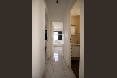 Corredor de apartamento à venda com 2 quartos, 47m² em Vila Siqueira (zona Norte), São Paulo