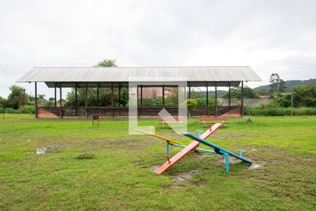 Casa à venda com 175m², 3 quartos e 2 vagasPlayground