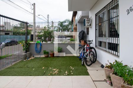 Casa à venda com 175m², 3 quartos e 2 vagasPátio Frente