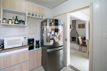 Casa à venda com 175m², 3 quartos e 2 vagasCozinha