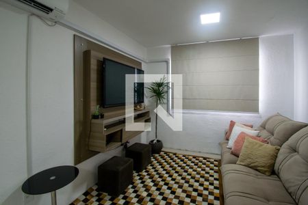 Sala de apartamento à venda com 2 quartos, 47m² em Hípica, Porto Alegre