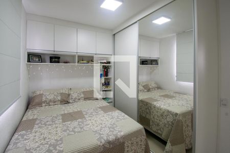 Quarto 1 de apartamento à venda com 2 quartos, 47m² em Hípica, Porto Alegre