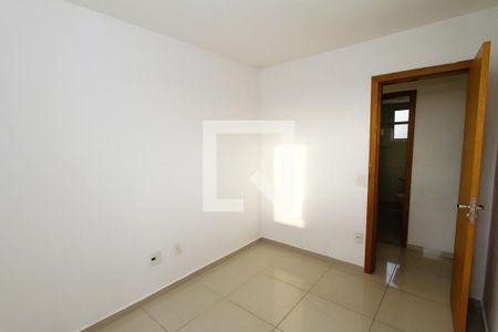 Quarto 1 de apartamento para alugar com 3 quartos, 107m² em Estrela Dalva, Belo Horizonte