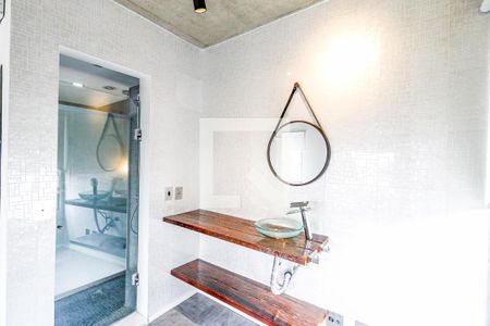 Apartamento à venda com 70m², 1 quarto e 1 vaga Apartamento à venda com 70m², 1 quarto e 1 vagaBanheiro