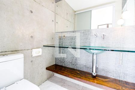 Lavabo de apartamento para alugar com 1 quarto, 70m² em Campo Belo, São Paulo