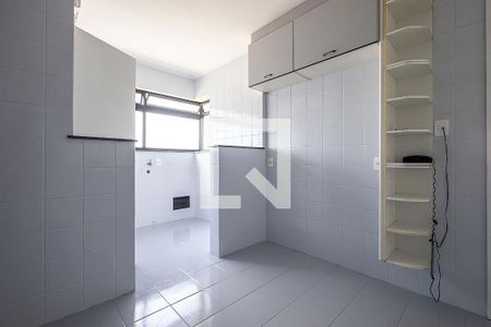 Apartamento para alugar com 82m², 3 quartos e 2 vagas Apartamento para alugar com 82m², 3 quartos e 2 vagasCozinha