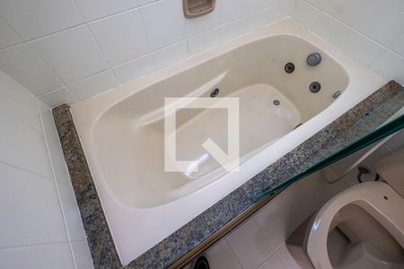 Suíte - Banheiro de apartamento para alugar com 3 quartos, 82m² em Pinheiros, São Paulo