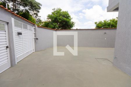 Garagem de casa de condomínio para alugar com 2 quartos, 50m² em Jardim Pinheiros, São Paulo