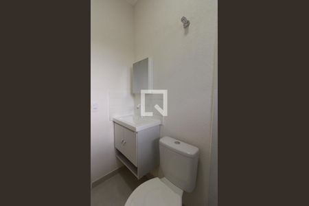 Casa de condomínio para alugar com 50m², 2 quartos e 1 vaga Casa de condomínio para alugar com 50m², 2 quartos e 1 vagaBanheiro