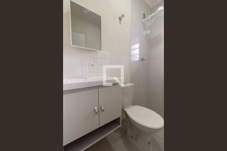Casa de condomínio para alugar com 50m², 2 quartos e 1 vaga Casa de condomínio para alugar com 50m², 2 quartos e 1 vagaBanheiro