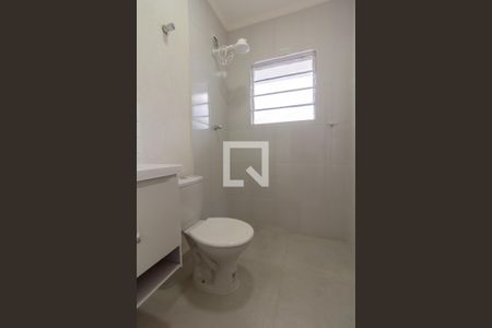 Casa de condomínio para alugar com 50m², 2 quartos e 1 vaga Casa de condomínio para alugar com 50m², 2 quartos e 1 vagaBanheiro