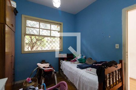 Casa à venda com 250m², 3 quartos e 2 vagas Casa à venda com 250m², 3 quartos e 2 vagasQuarto 1