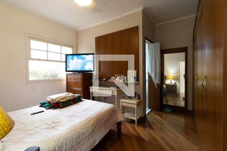 Suíte de casa para alugar com 3 quartos, 250m² em Jardim Daysy, São Paulo