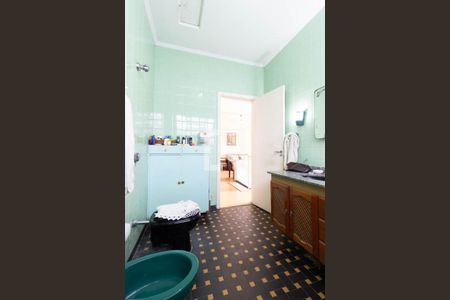 Banheiro de casa para alugar com 3 quartos, 250m² em Jardim Daysy, São Paulo