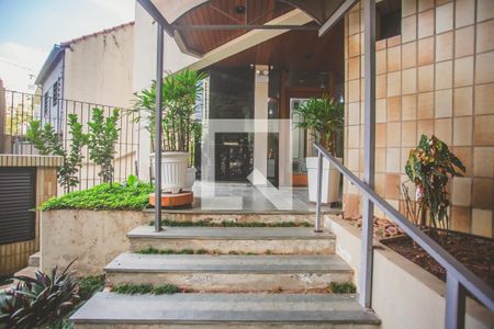 Apartamento à venda com 230m², 4 quartos e 3 vagasHall social