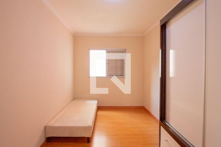 Quarto 1 de apartamento à venda com 2 quartos, 70m² em Km 18, Osasco