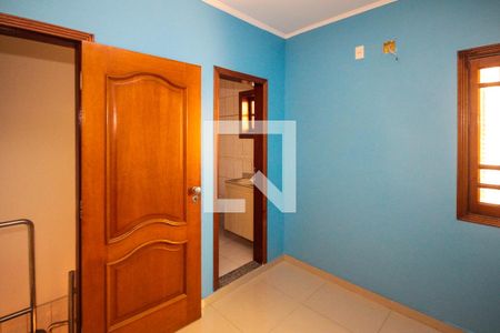 Casa à venda com 269m², 3 quartos e 2 vagasSuite