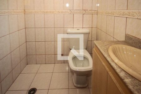 Casa à venda com 269m², 3 quartos e 2 vagasBanheiro da Suite