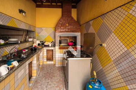 Casa à venda com 269m², 3 quartos e 2 vagasQuintal