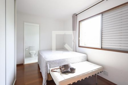 Apartamento à venda com 120m², 3 quartos e 1 vagaSuíte