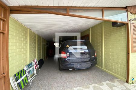 Casa à venda com 70m², 3 quartos e 2 vagasGaragem