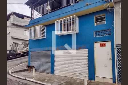 Casa para alugar com 120m², 2 quartos e 3 vagasFachada
