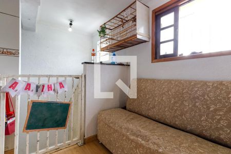 Sala de casa para alugar com 2 quartos, 120m² em Parque Ramos Freitas, São Paulo