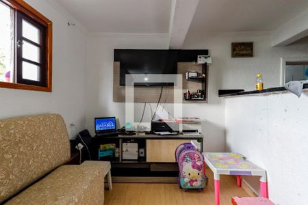 Sala de casa para alugar com 2 quartos, 120m² em Parque Ramos Freitas, São Paulo