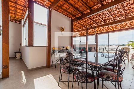 Apartamento à venda com 154m², 3 quartos e 2 vagasCobertura