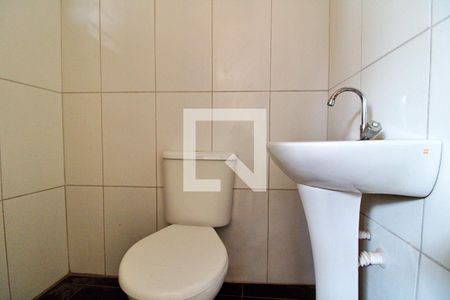 Banheiro de casa para alugar com 1 quarto, 40m² em Jardim Vazani, São Paulo