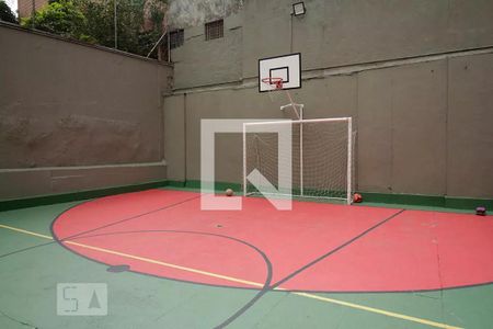 Apartamento para alugar com 100m², 2 quartos e 1 vagaQuadra