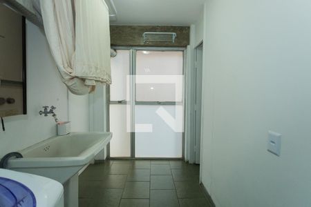 Apartamento para alugar com 100m², 2 quartos e 1 vagaÁrea de Serviço