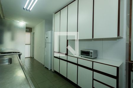 Apartamento para alugar com 100m², 2 quartos e 1 vagaCozinha