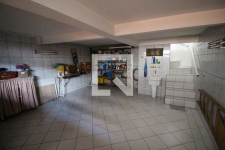 Casa à venda com 150m², 2 quartos e 2 vagas Casa à venda com 150m², 2 quartos e 2 vagasGaragem