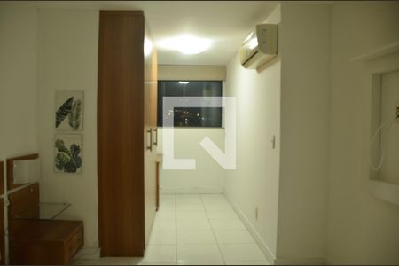 Quarto 1 de apartamento para alugar com 3 quartos, 140m² em São Francisco, Niterói