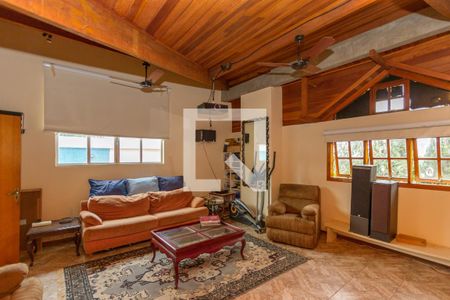 Casa à venda com 700m², 7 quartos e 5 vagasHome Theater