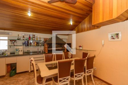 Casa à venda com 700m², 7 quartos e 5 vagasChurrasqueira