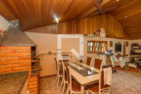 Casa à venda com 700m², 7 quartos e 5 vagasChurrasqueira/ Cozinha 2