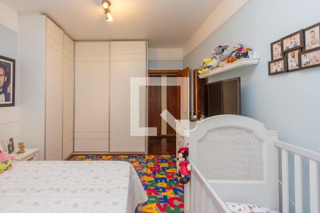 Casa à venda com 700m², 7 quartos e 5 vagasQuarto