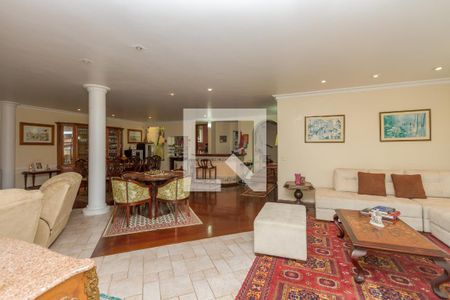 Casa à venda com 700m², 7 quartos e 5 vagasSala