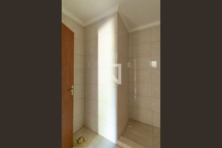 Casa de condomínio à venda com 134m², 3 quartos e 2 vagasBanheiro Corredor